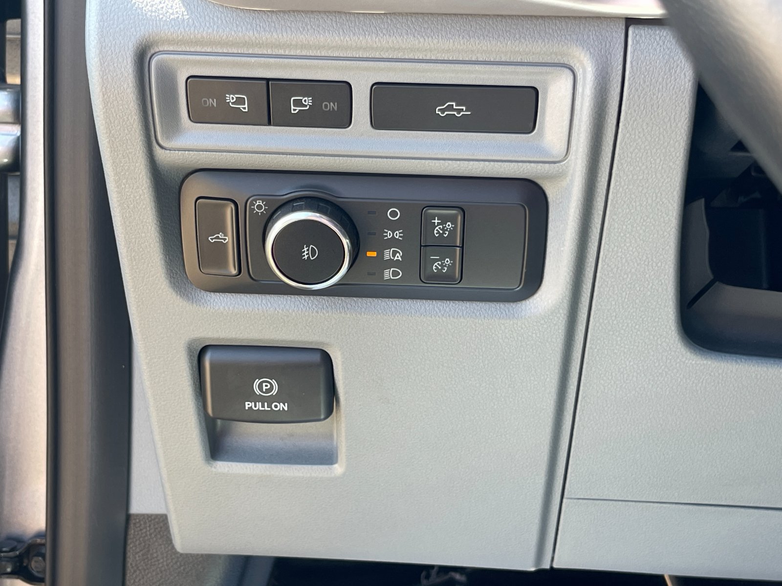 Used 2022 Ford F150 XLT w/ Equipment Group 302A High AWD/4WD image 29