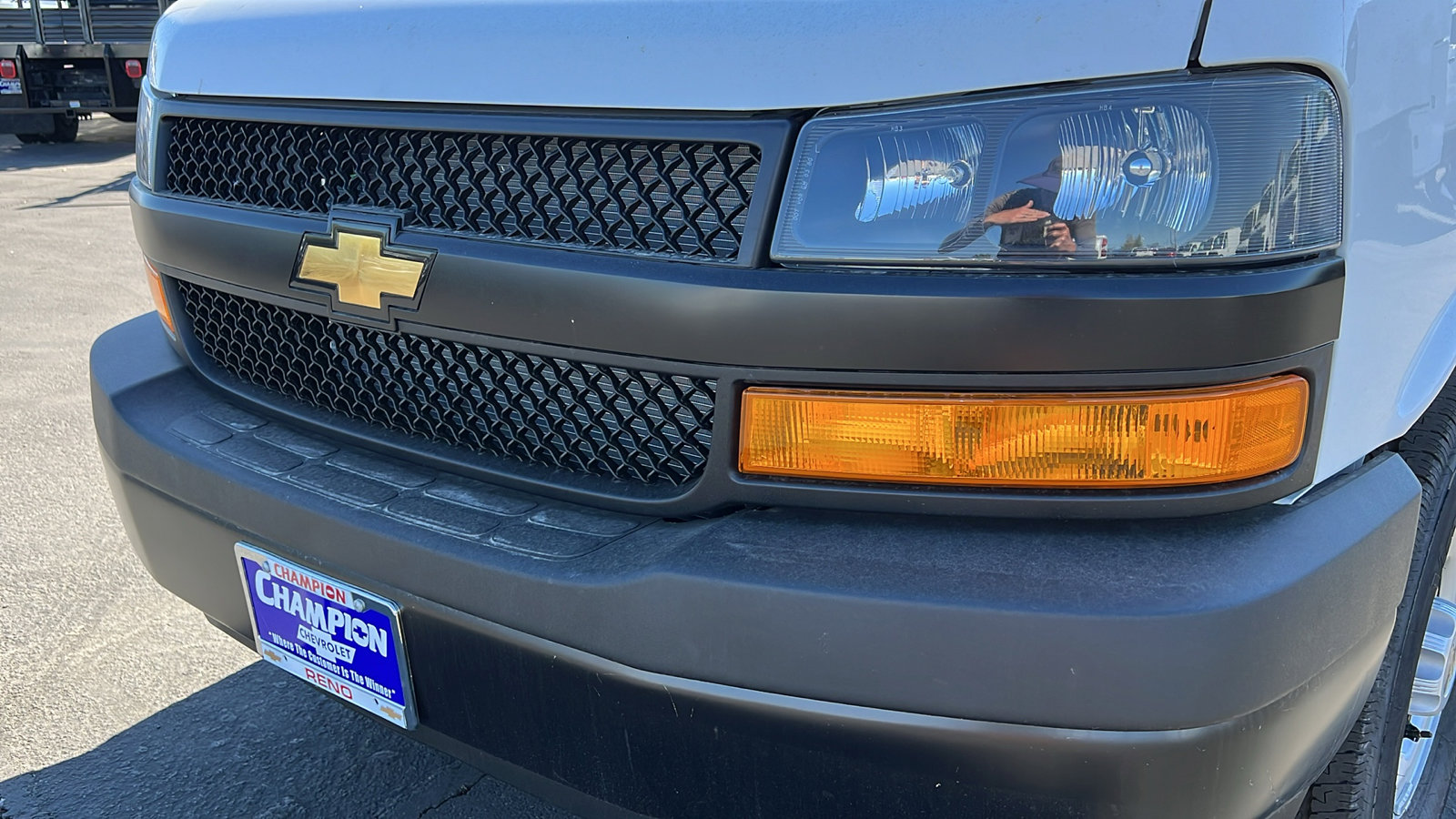 New 2024 Chevrolet Express 2500 Extended w/ Driver Convenience Package image 9