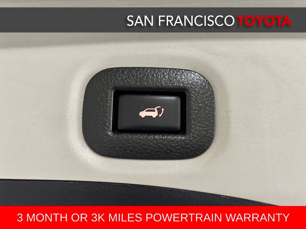 Used 2019 Nissan Rogue SV w/ Premium Package image 39