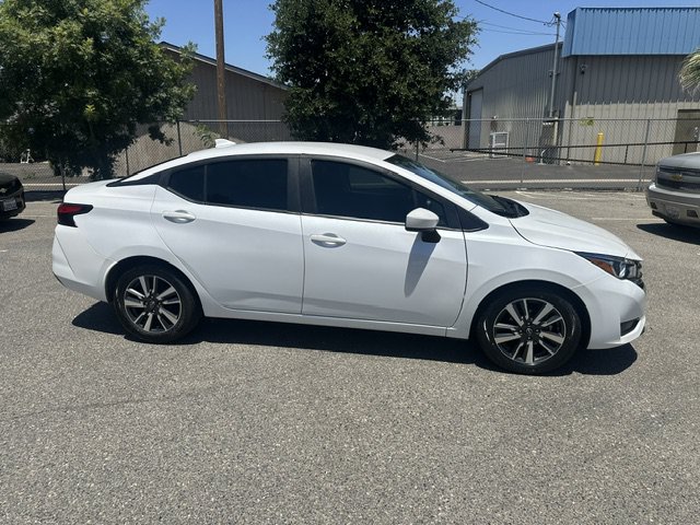 Used 2024 Nissan Versa SV FWD image 14