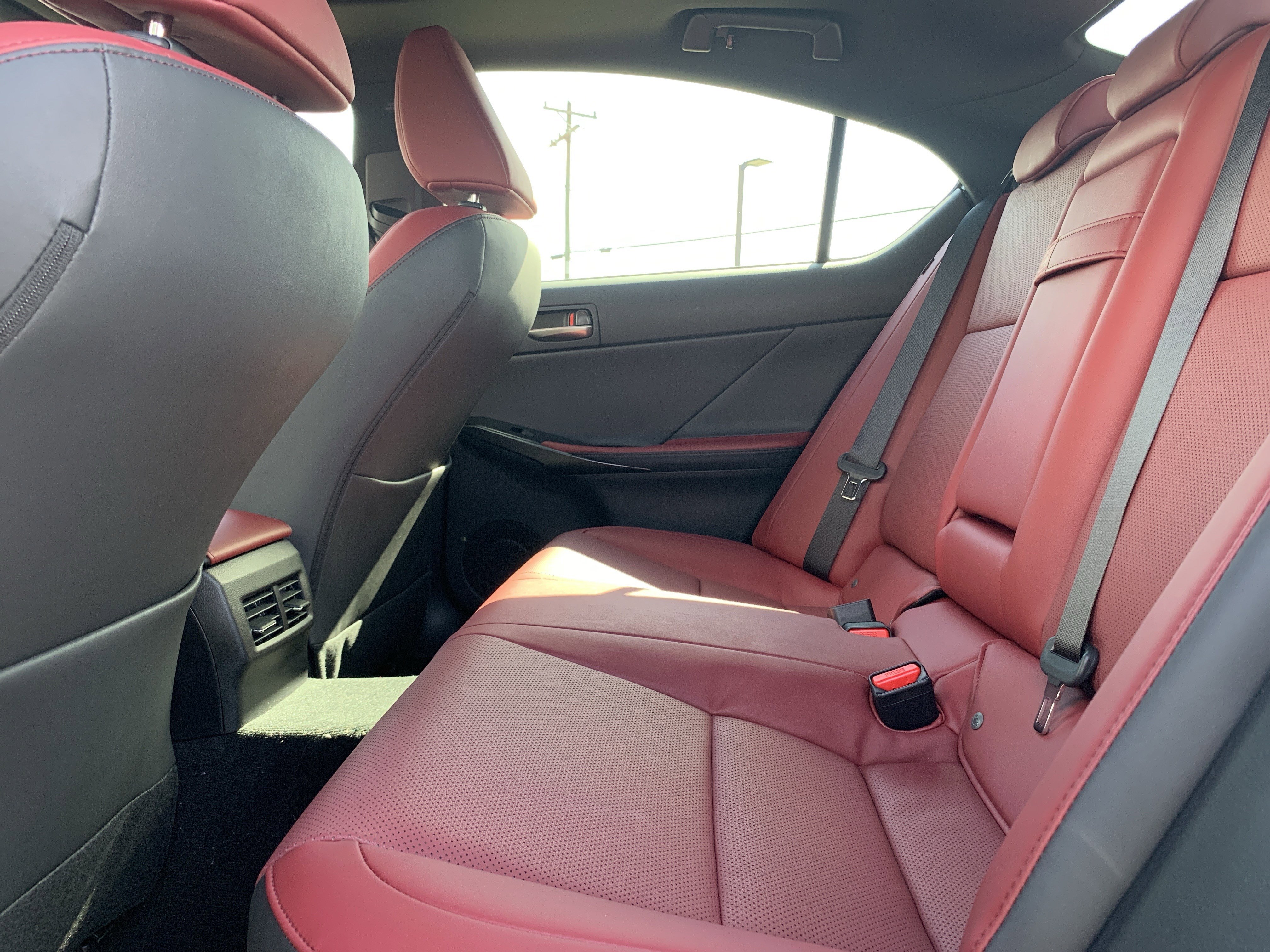 Certified 2025 Lexus IS 350 F Sport image 32