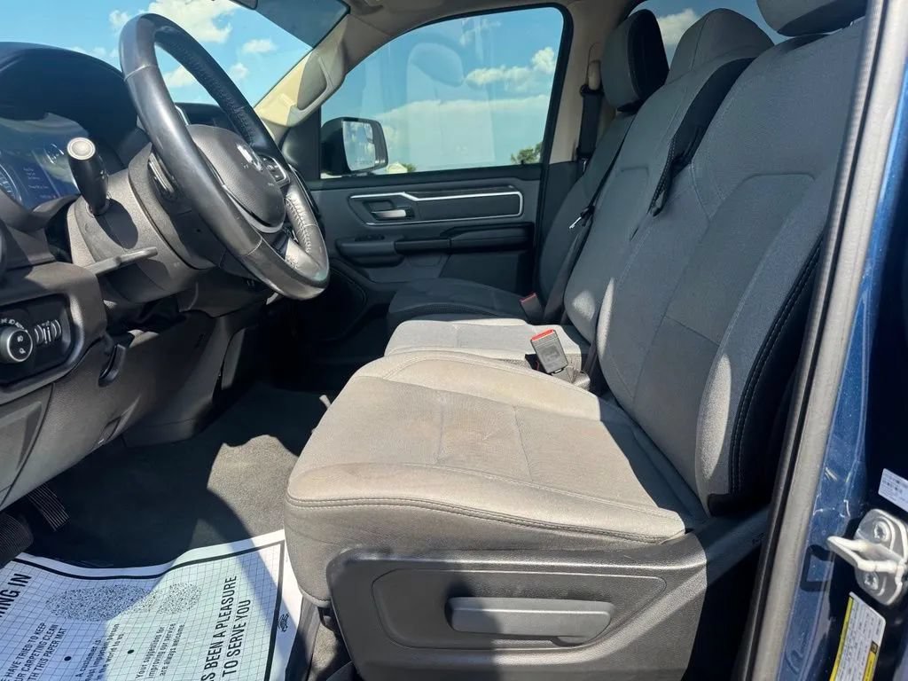Used 2019 RAM 1500 Big Horn AWD/4WD image 9
