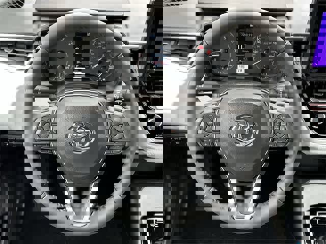 New 2024 Toyota Corolla SE image 7