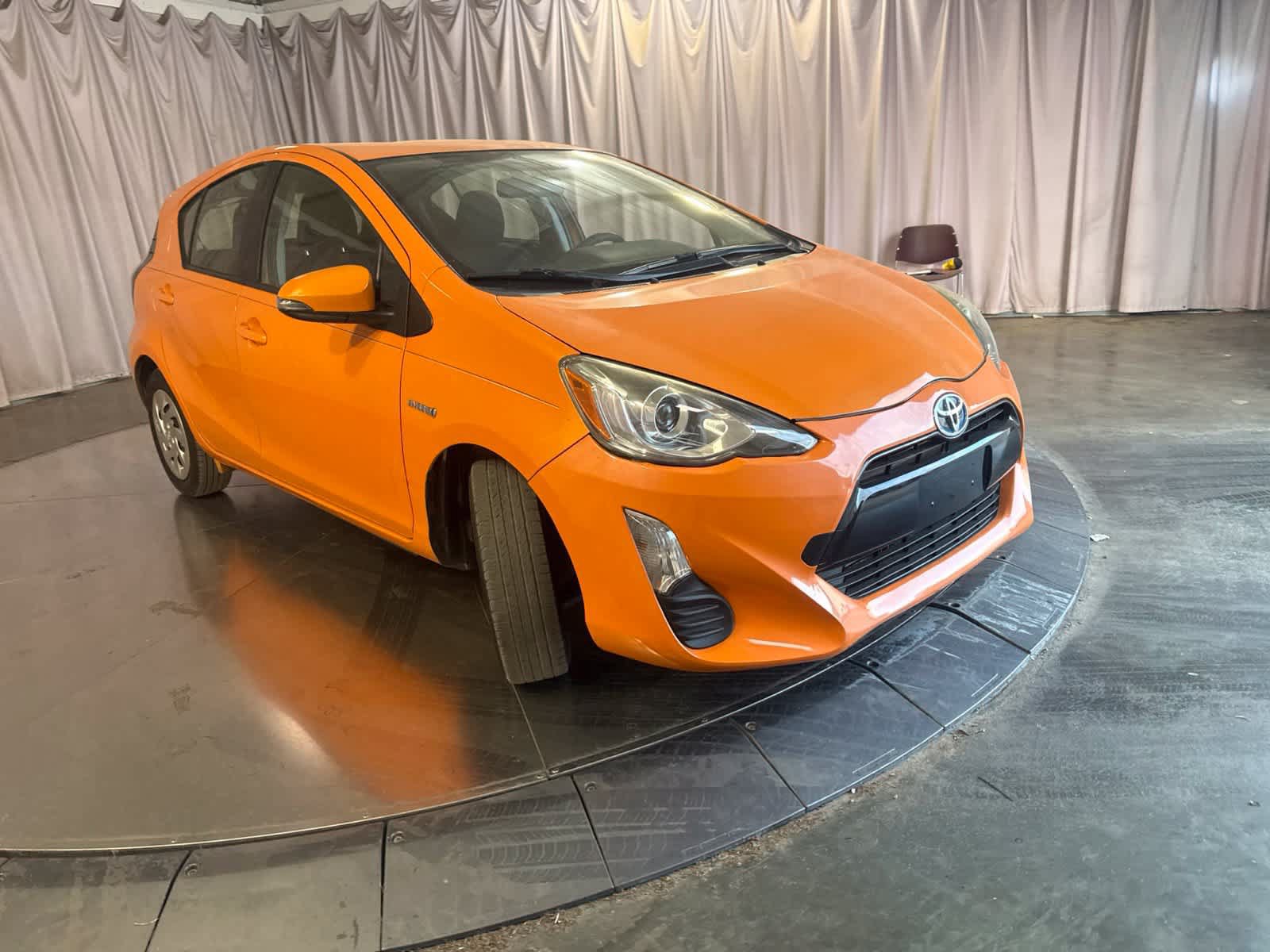 Used 2016 Toyota Prius C Three FWD image 3