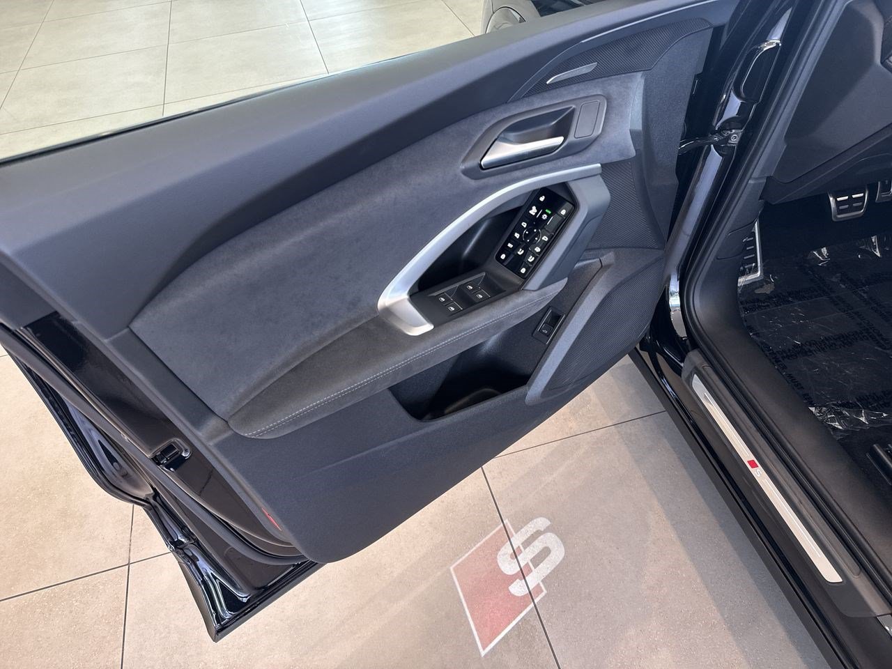New 2026 Audi SQ5 Premium Plus AWD/4WD image 19