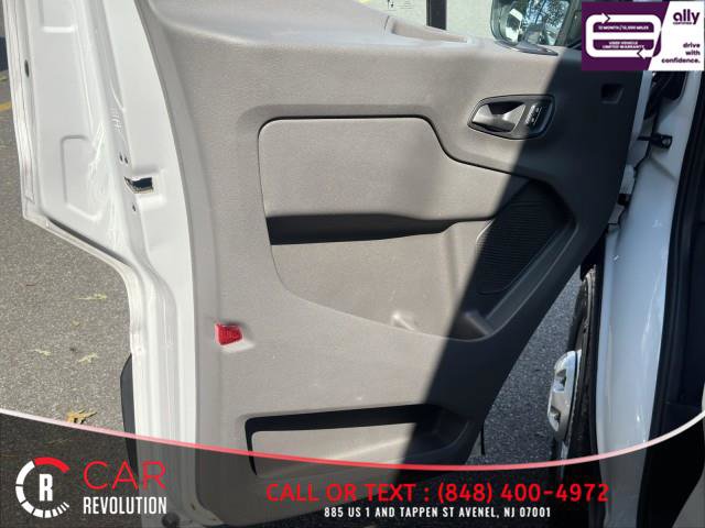 Used 2022 Ford Transit 250 148 High Roof Extended AWD image 31