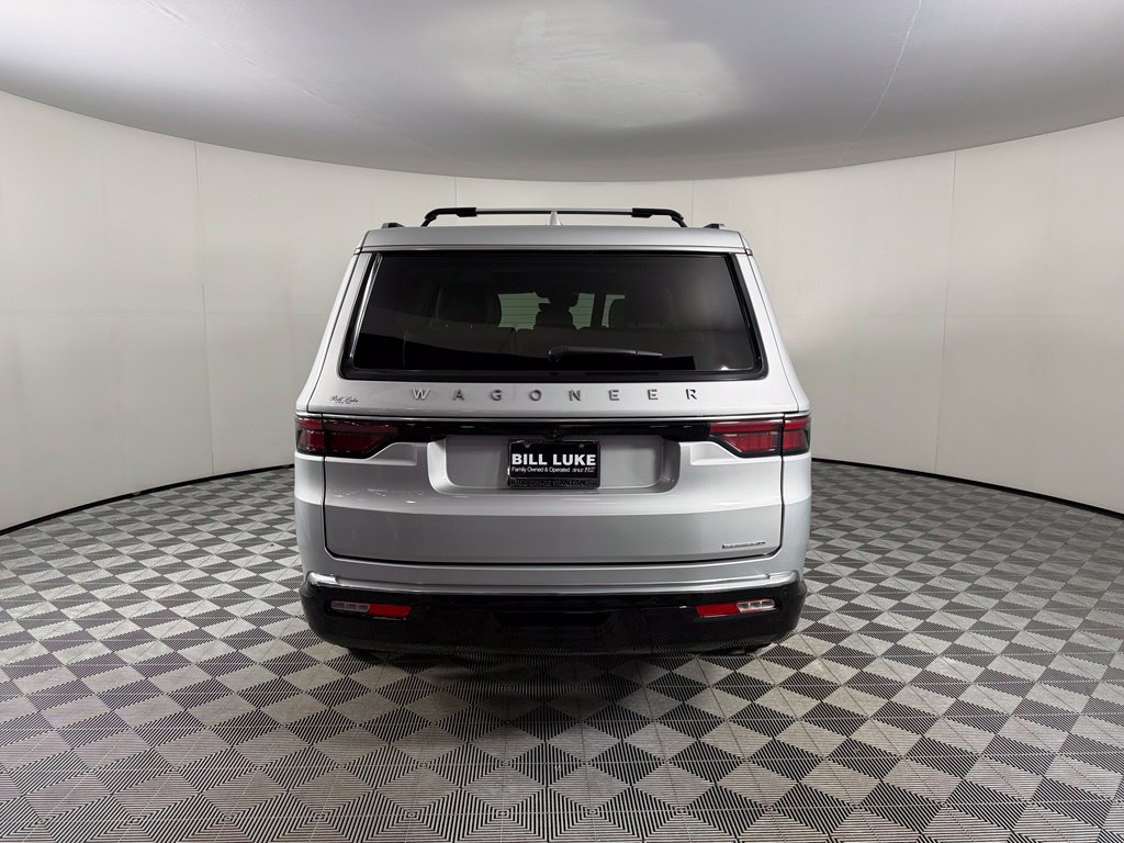 Used 2022 Jeep Wagoneer Series II w/ Premium Group I RWD image 8