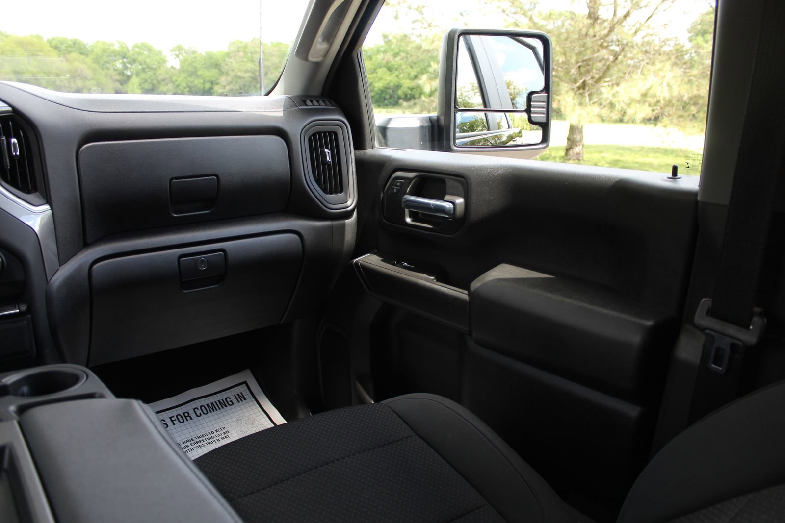 Used 2020 Chevrolet Silverado 2500 Custom w/ Custom Convenience Package AWD/4WD image 11