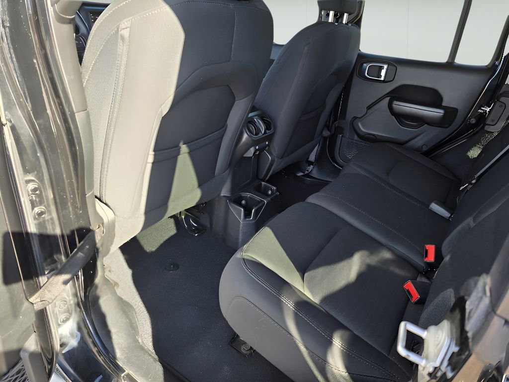 Used 2020 Jeep Wrangler Unlimited Sport image 15