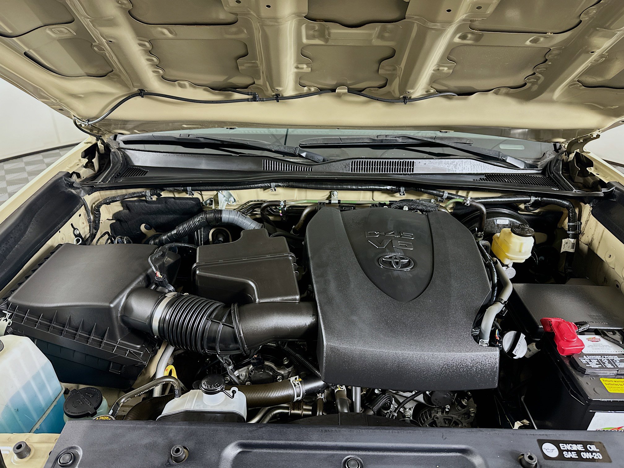 Used 2016 Toyota Tacoma TRD Off-Road image 33