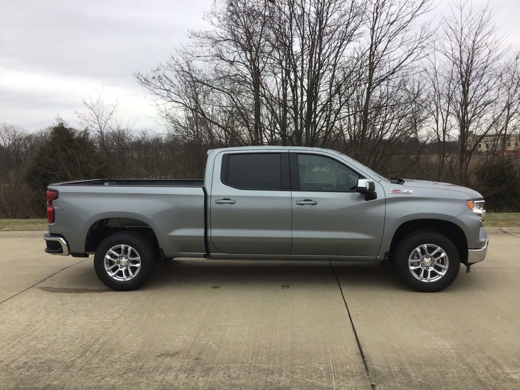 New 2026 Chevrolet Silverado 1500 LT w/ Z71 Off-Road Package image 2