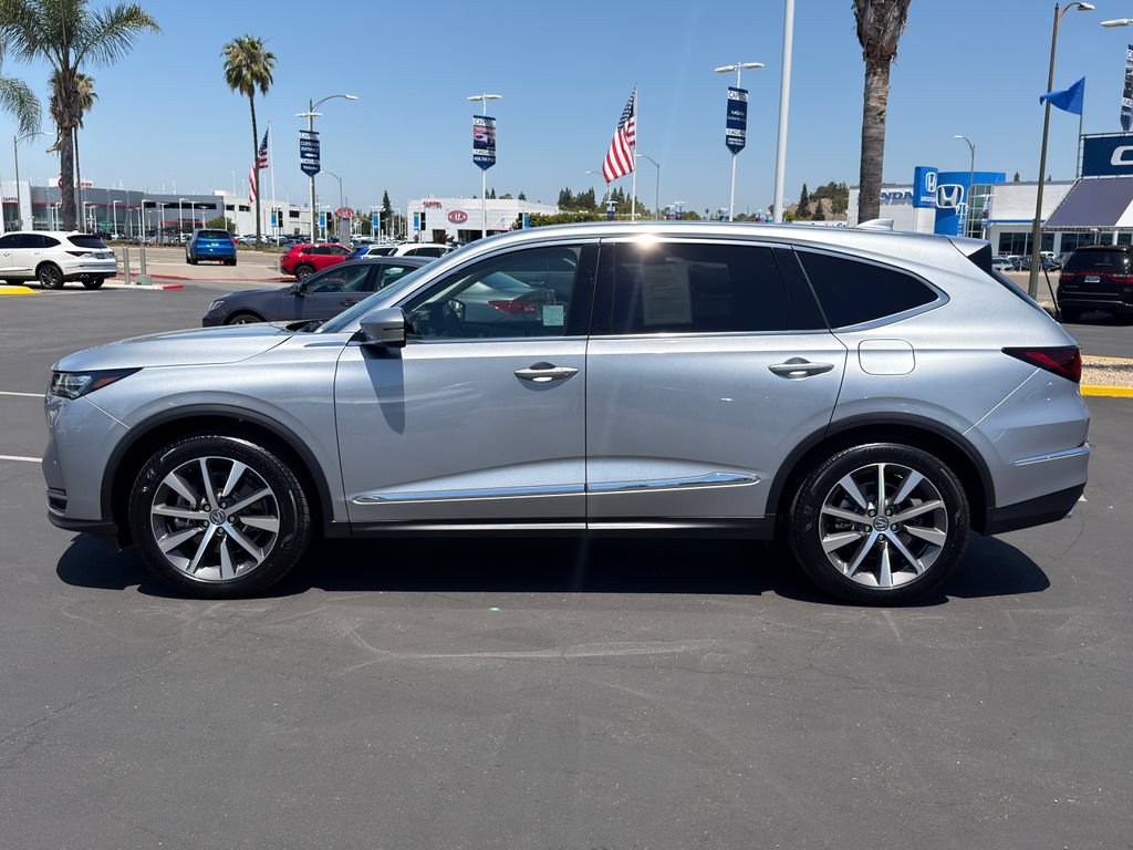 Certified 2026 Acura MDX FWD w/ Technology Package image 7