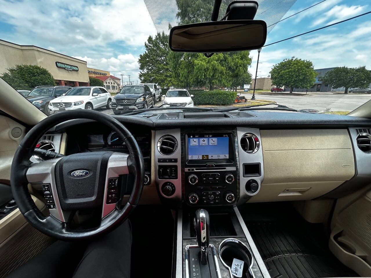 Used 2017 Ford Expedition Max Limited image 17