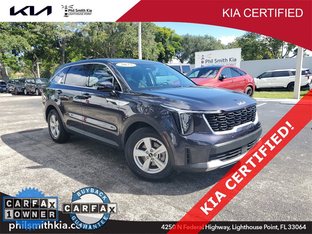 Certified 2025 Kia Sorento LX
