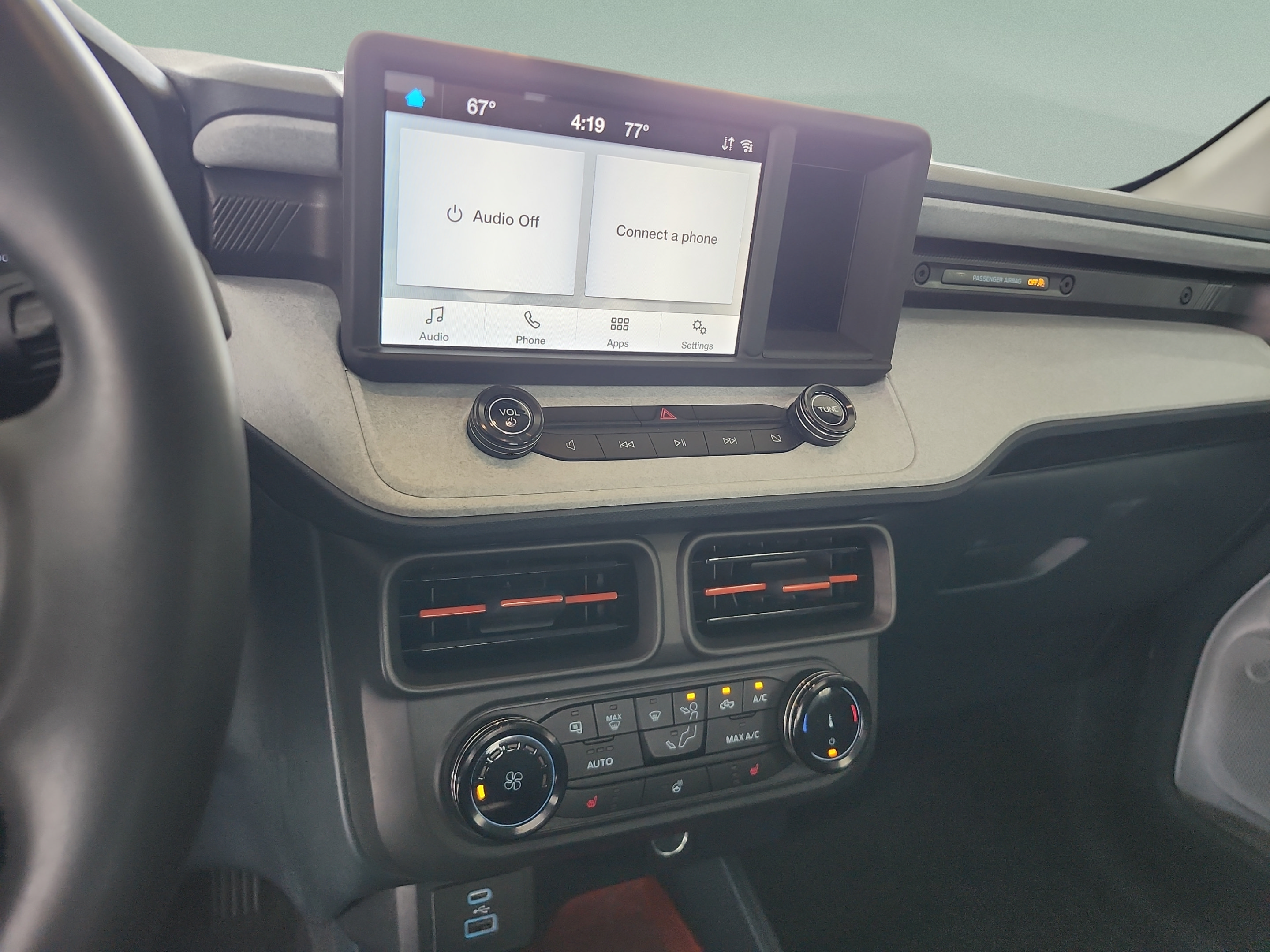 Certified 2024 Ford Maverick XLT w/ XLT Luxury Package FWD image 12