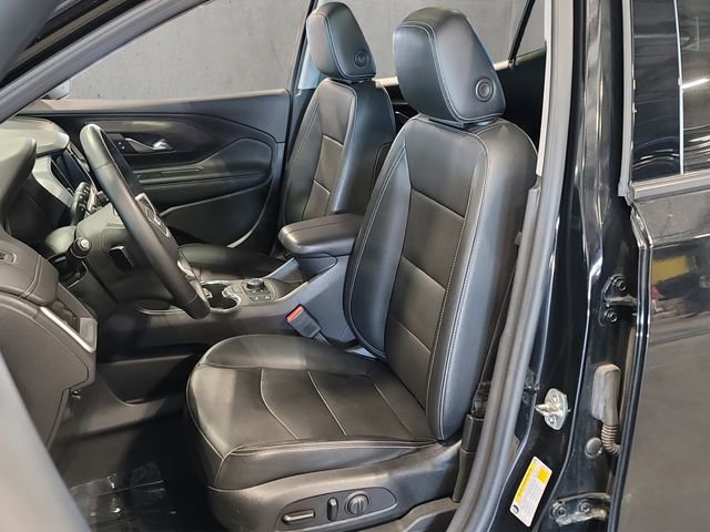 Used 2024 GMC Terrain SLT w/ Infotainment Package II AWD/4WD image 17