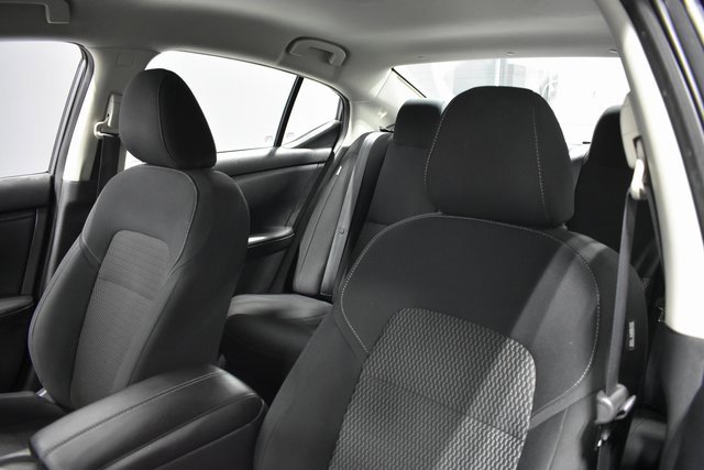 Certified 2023 Nissan Sentra S image 16