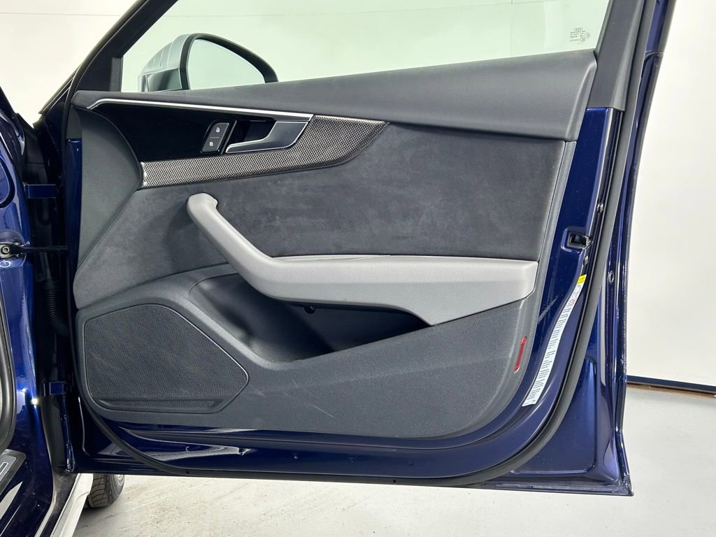 Used 2022 Audi S4 Premium image 9