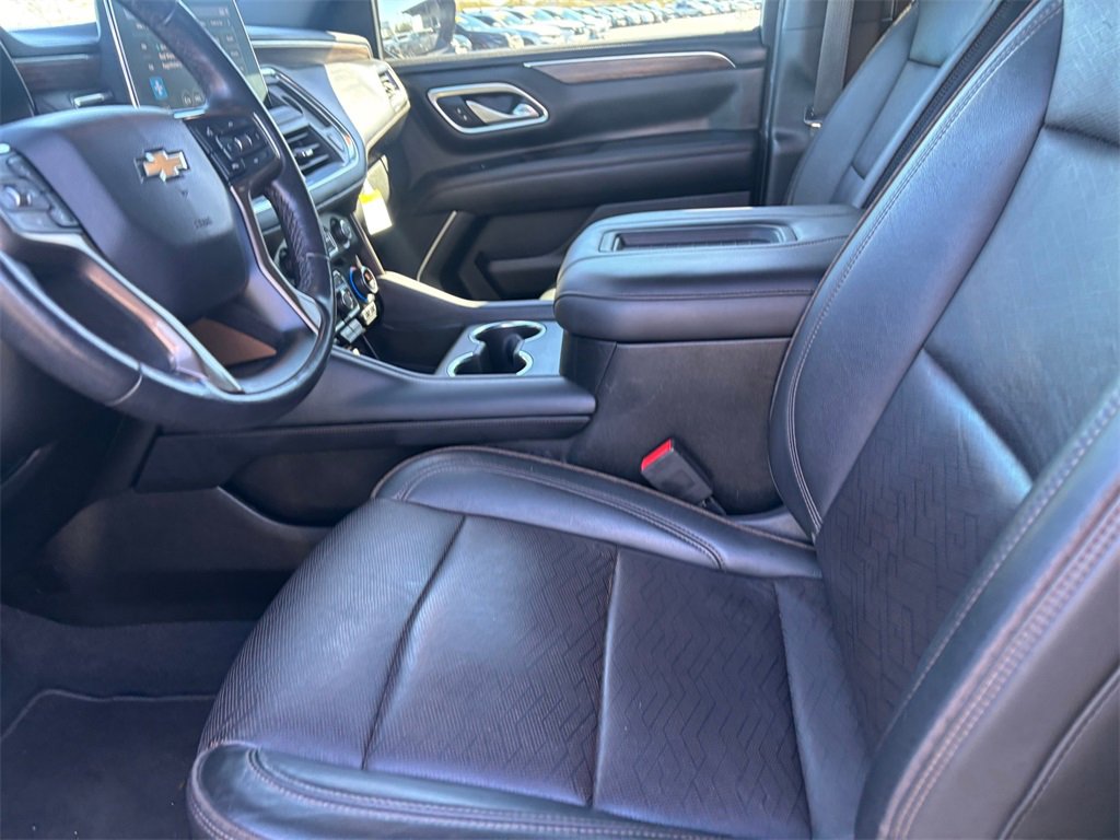 Used 2021 Chevrolet Tahoe High Country w/ Premium Package image 10