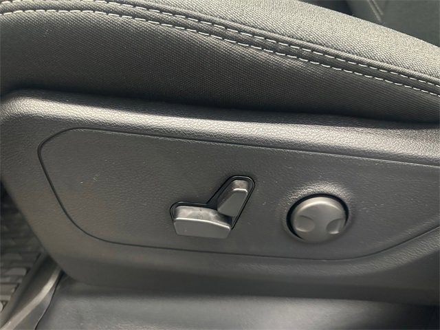 New 2026 RAM 1500 4x4 Crew Cab image 19