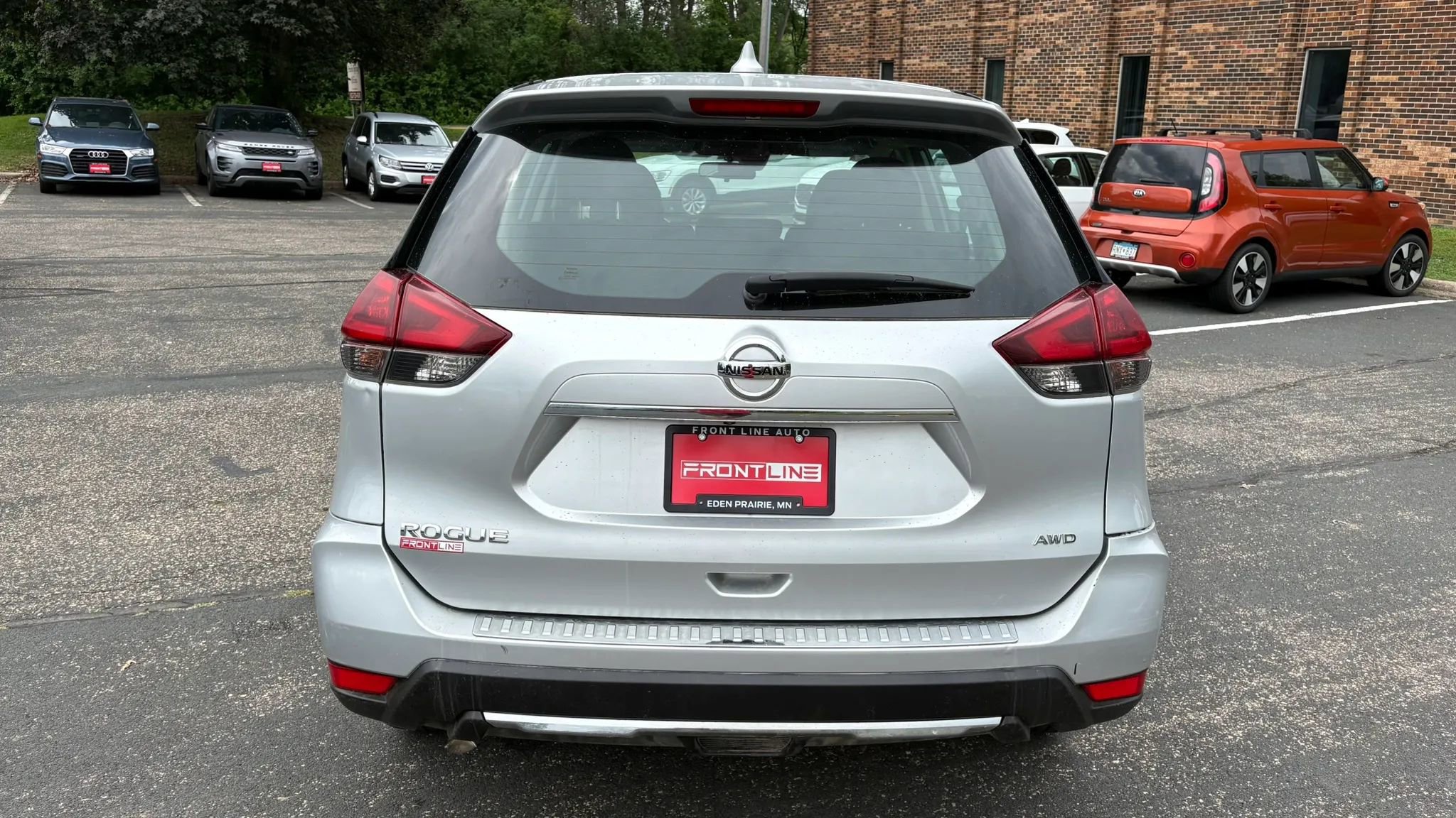 Used 2020 Nissan Rogue S AWD/4WD image 8