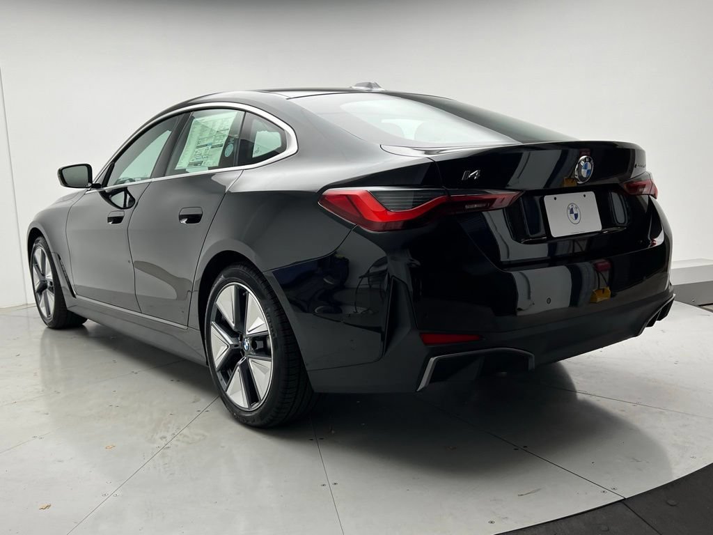Used 2026 BMW i4 eDrive40 w/ Premium Package RWD image 4
