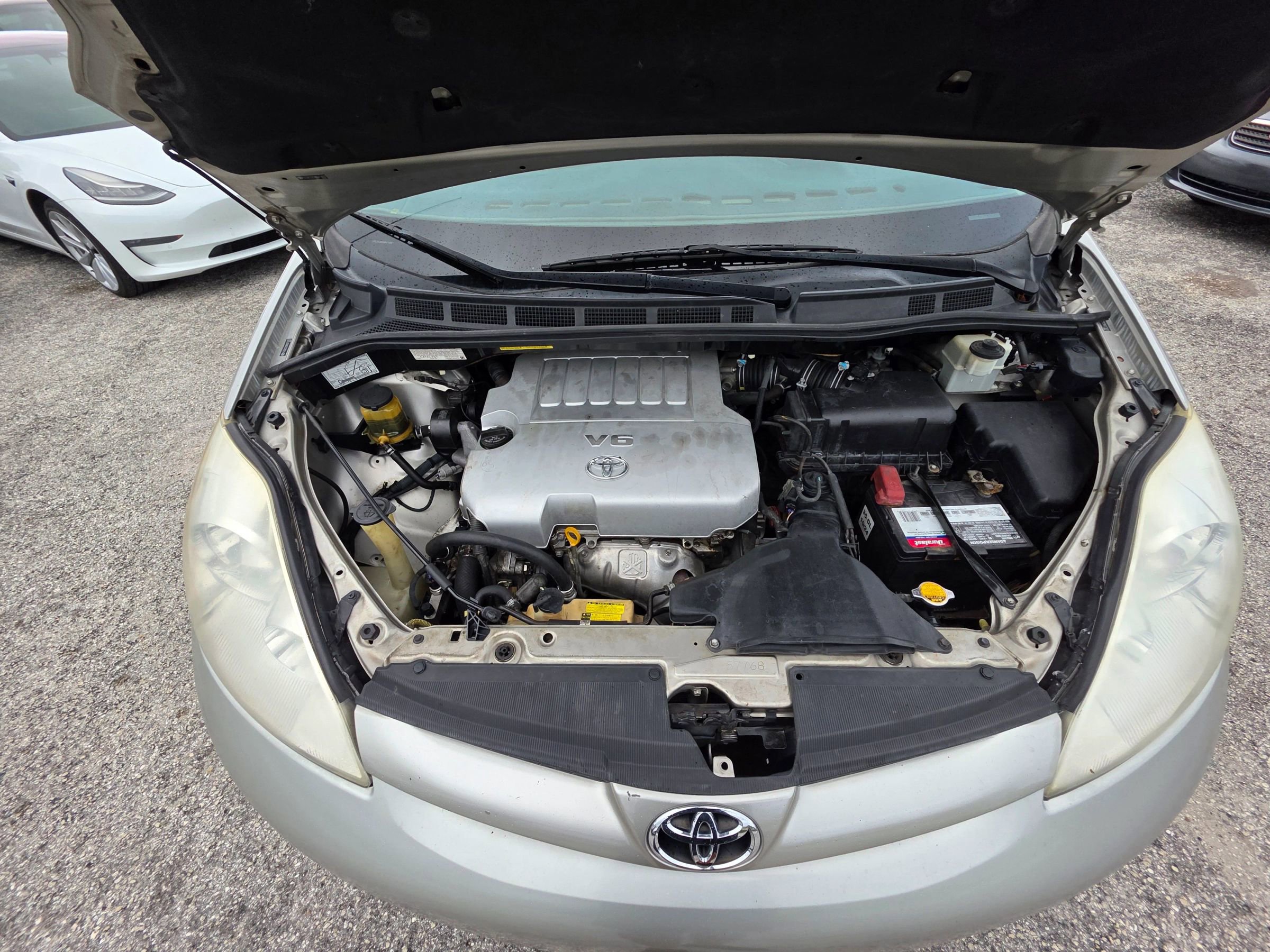 Used 2009 Toyota Sienna LE image 23