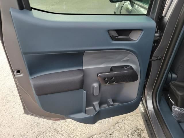 New 2025 Ford Maverick XL w/ Equipment Group 101A image 14