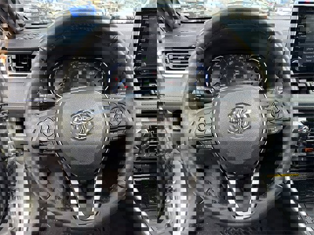 Used 2021 Toyota RAV4 XSE image 23