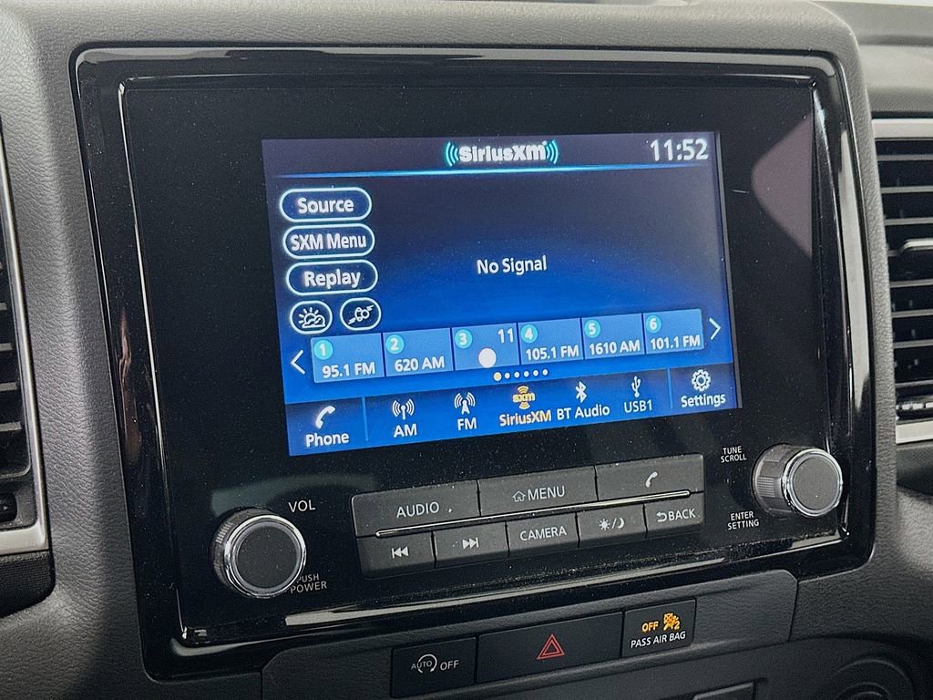 Used 2024 Nissan Frontier SV w/ Technology Package image 13