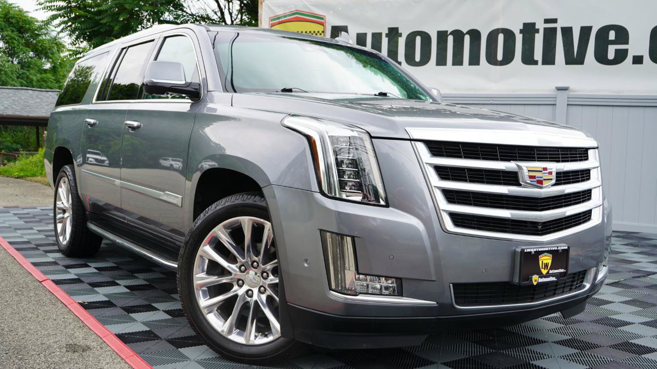 Used 2019 Cadillac Escalade ESV Luxury AWD/4WD image 41