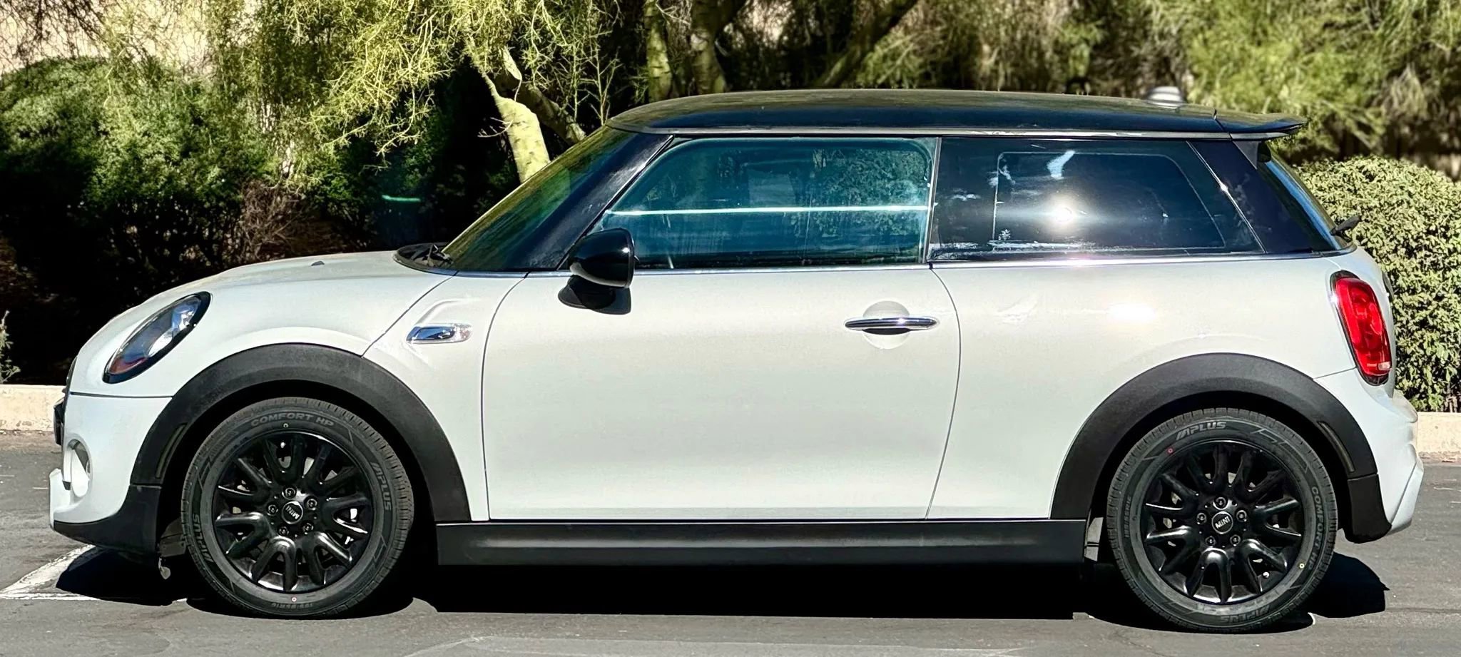 Used 2016 MINI Cooper S image 5