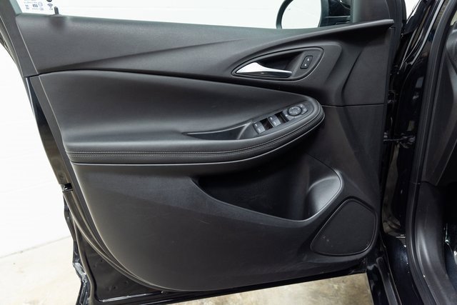 Used 2024 Buick Encore GX Sport Touring image 13