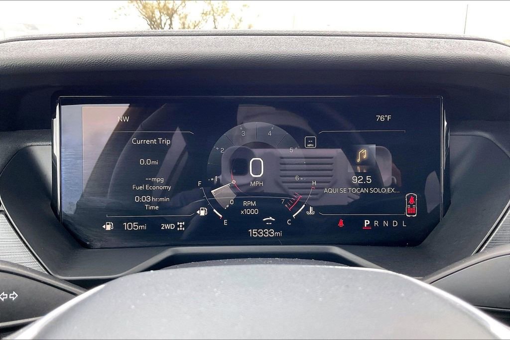 Used 2025 GMC Acadia Elevation image 12