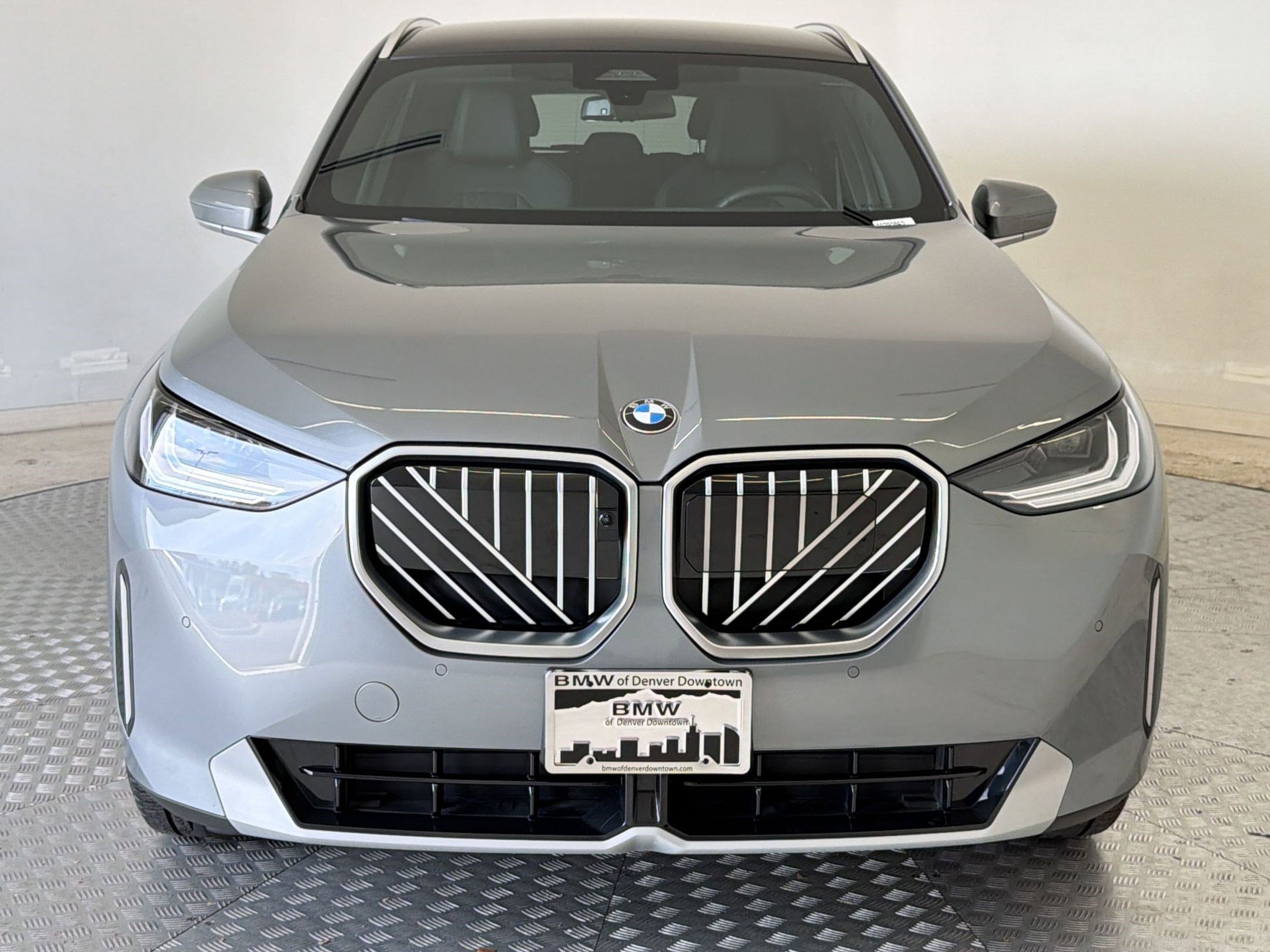 Used 2025 BMW X3 xDrive30i w/ Premium Package image 6