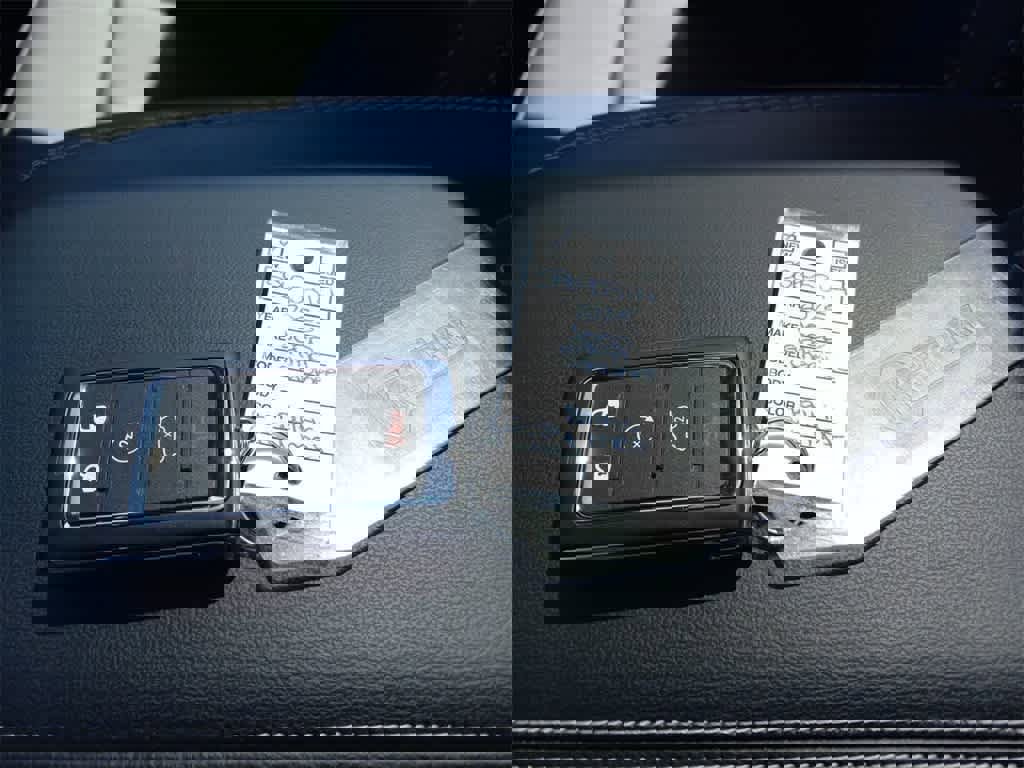 Used 2025 Jeep Grand Cherokee L Limited w/ Trailer Tow Package image 37