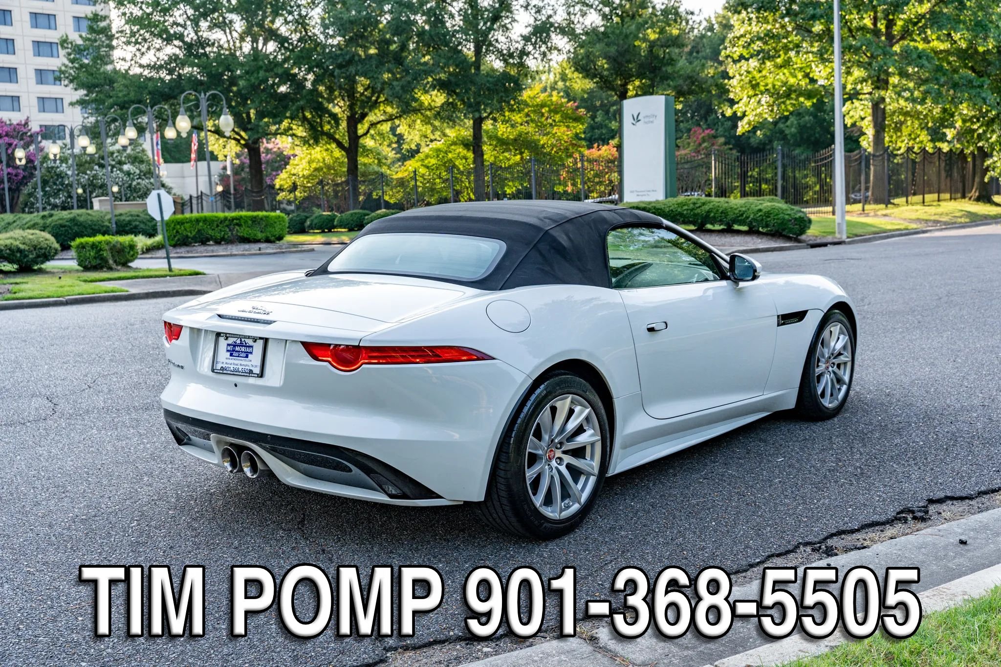 Used 2017 Jaguar F-TYPE Convertible RWD image 27