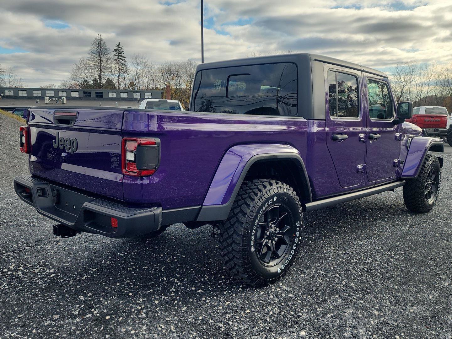 New 2026 Jeep Gladiator Willys image 5