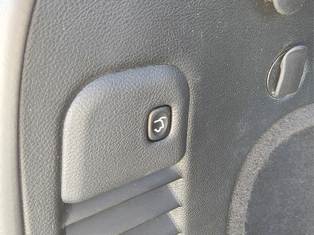 Used 2020 Jeep Grand Cherokee High Altitude AWD/4WD image 14