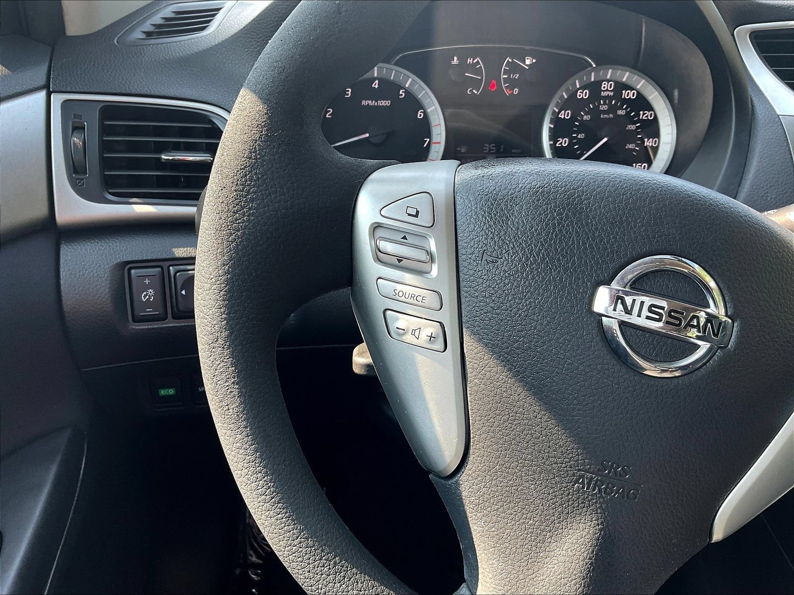 Used 2014 Nissan Sentra SV FWD image 13