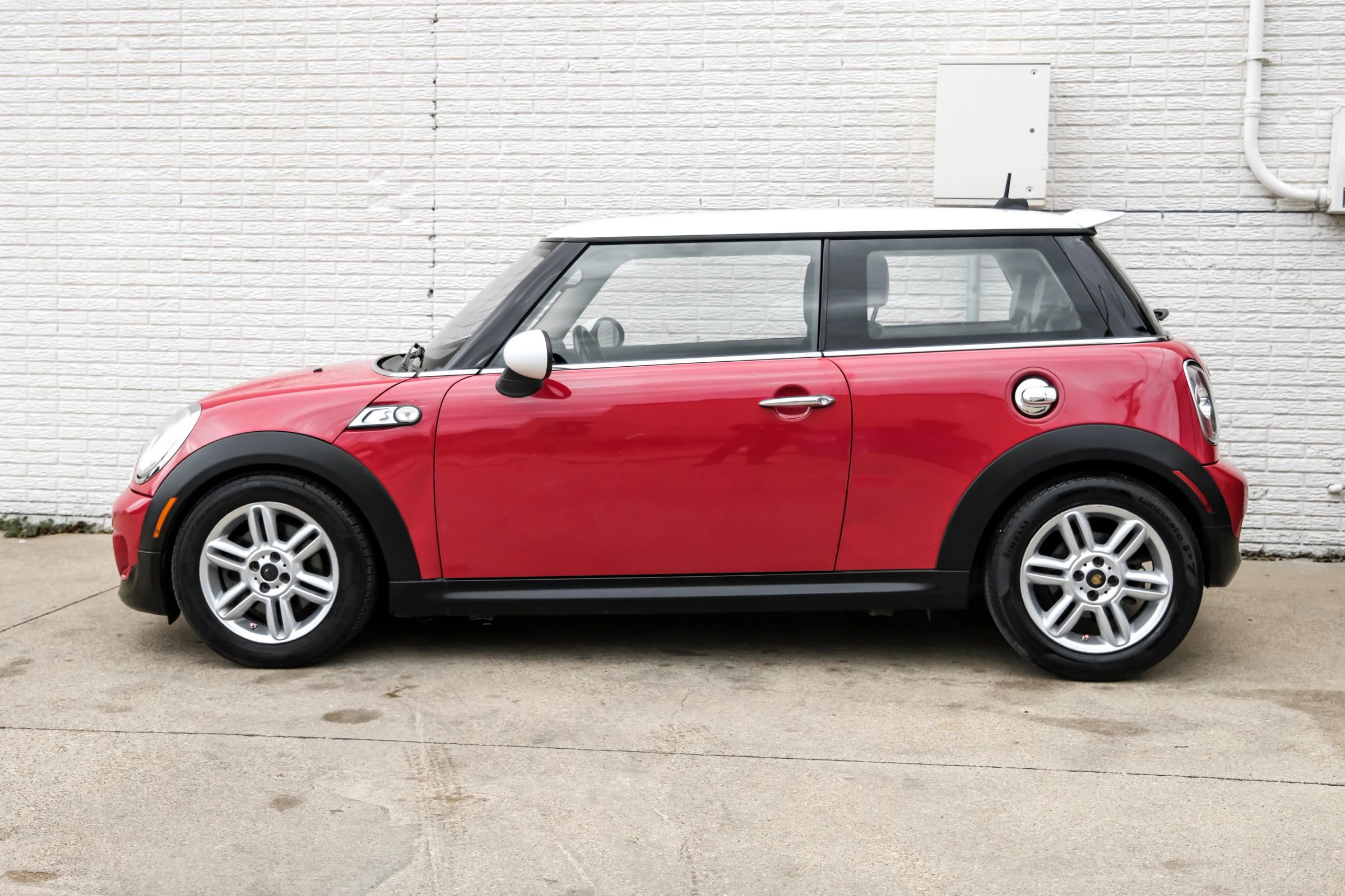 Used 2013 MINI Cooper S image 10