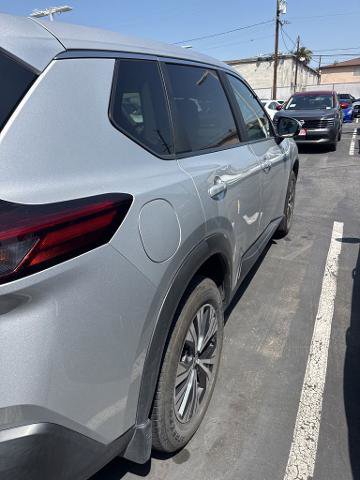 Certified 2023 Nissan Rogue SV FWD image 5