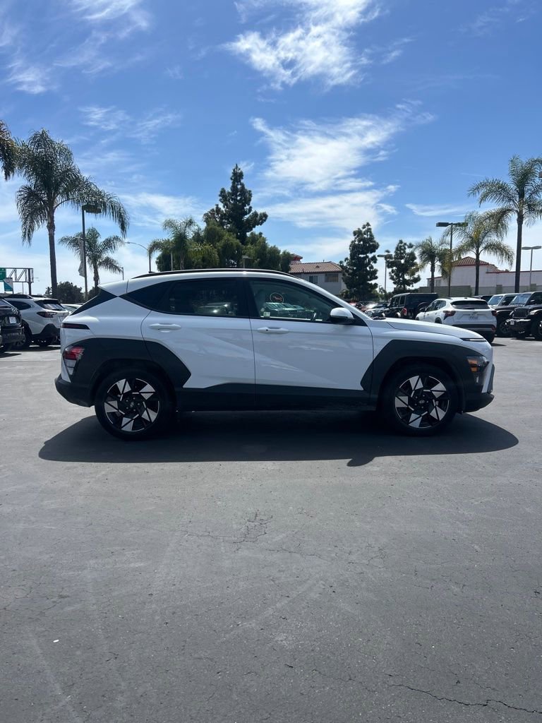 Used 2025 Hyundai Kona SEL image 9
