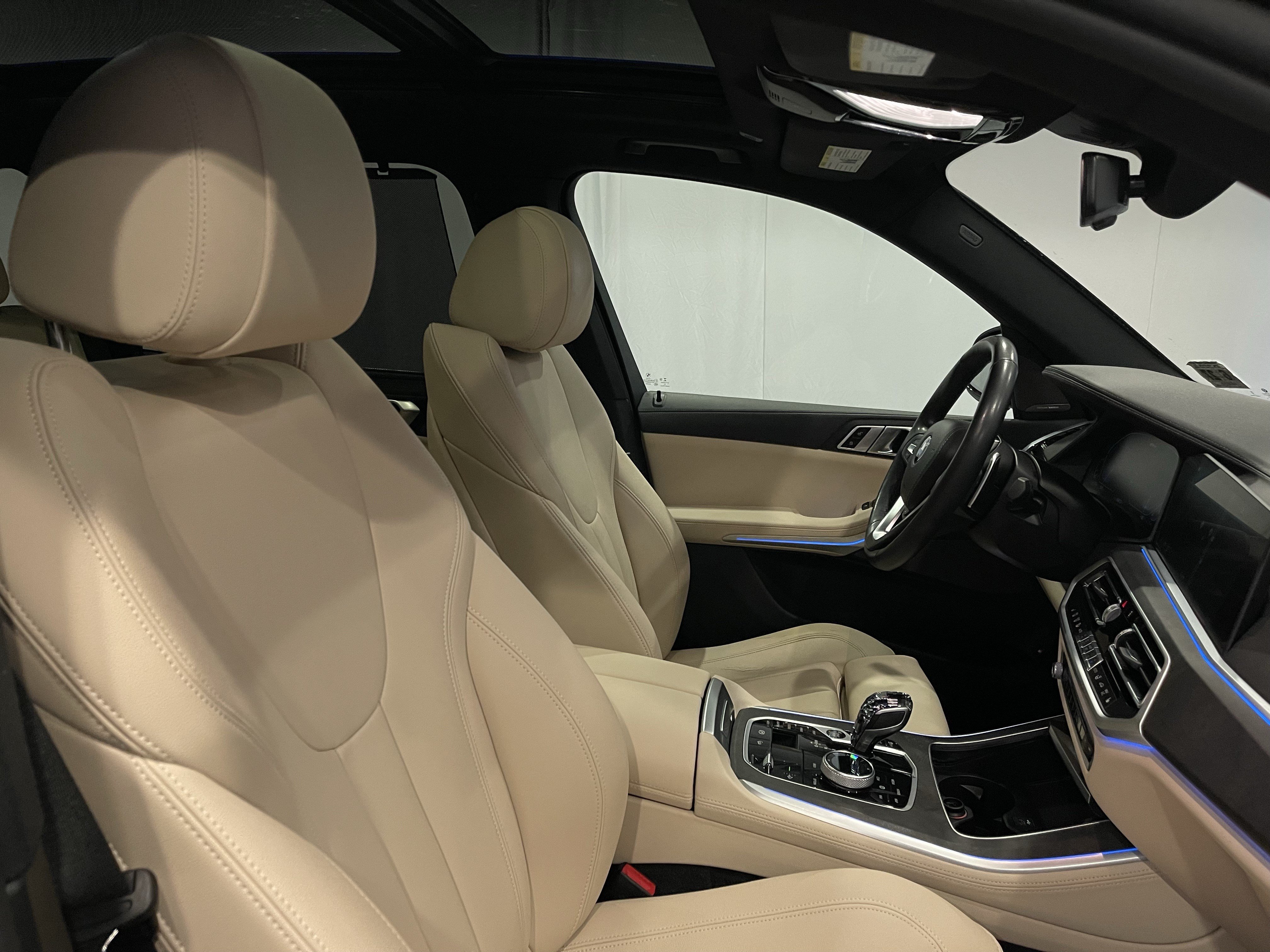 Used 2022 BMW X5 xDrive45e w/ Executive Package AWD/4WD image 15