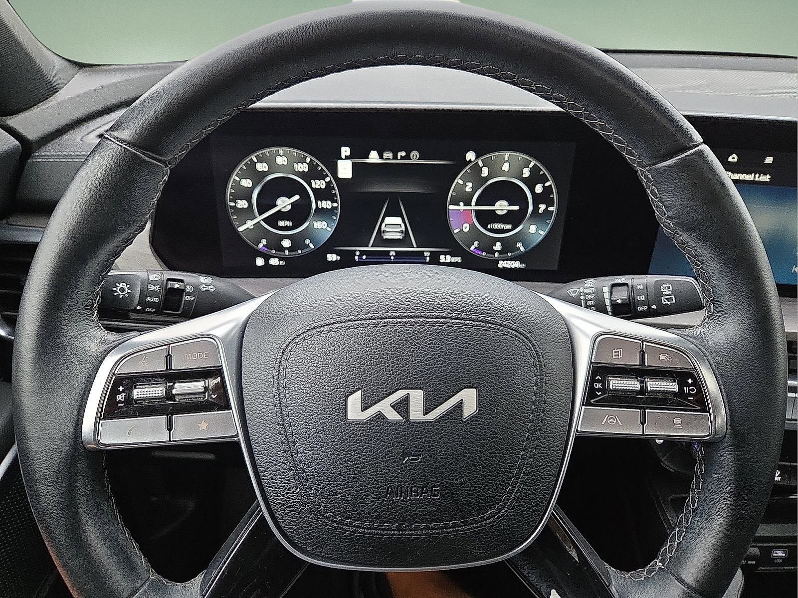 Used 2025 Kia Telluride SX X-Line image 24
