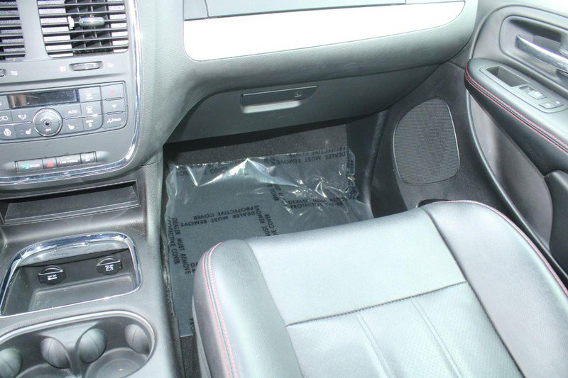 Used 2015 Dodge Grand Caravan R/T w/ Driver Convenience Group image 15