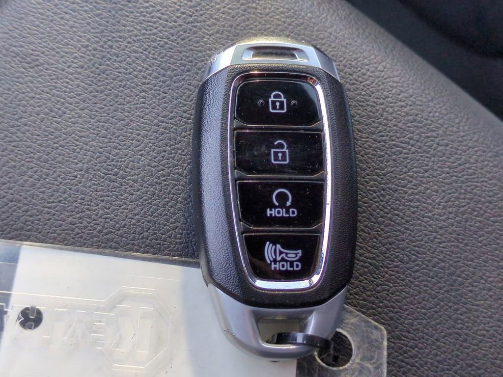 Certified 2023 Hyundai Kona N image 31