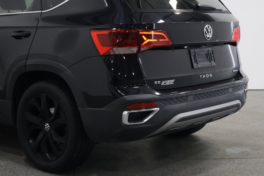 Used 2023 Volkswagen Taos SE w/ Panoramic Sunroof Package image 10