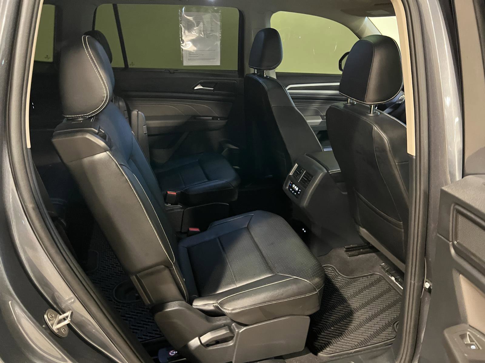 Used 2022 Volkswagen Atlas SE AWD/4WD image 36