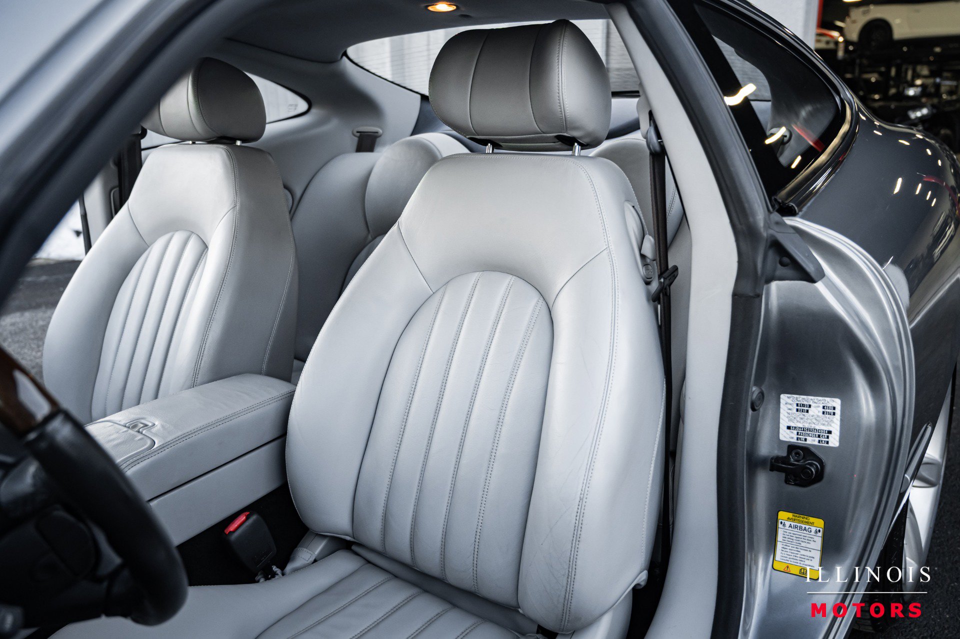 Used 2003 Jaguar XK8 Coupe image 17